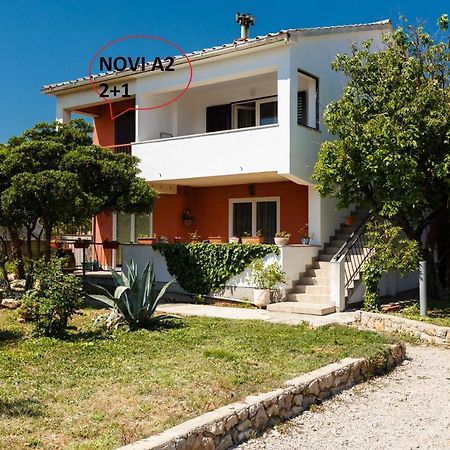 Apartment Oreskovic Krk Town Exterior foto