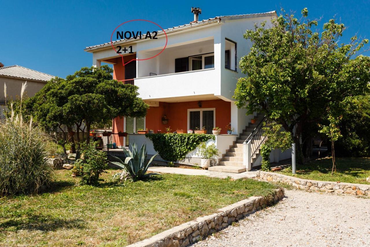 Apartment Oreskovic Krk Town Exterior foto