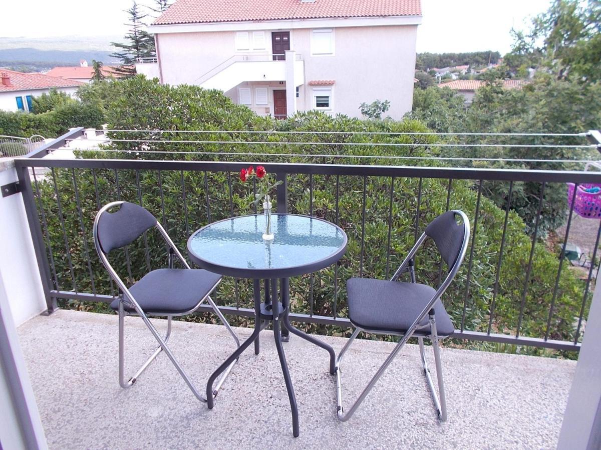 Apartment Oreskovic Krk Town Exterior foto